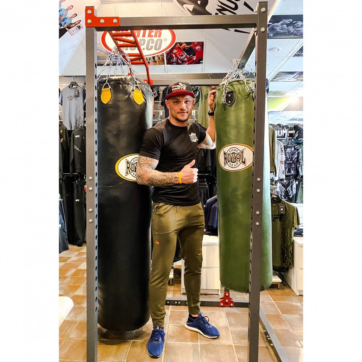 "Royal" Boxing Bag 180x35cm With Chains - Khaki (price with delivery) 1 "Royal" Boxing Bag 180x35cm With Chains - Khaki (price with delivery) 1