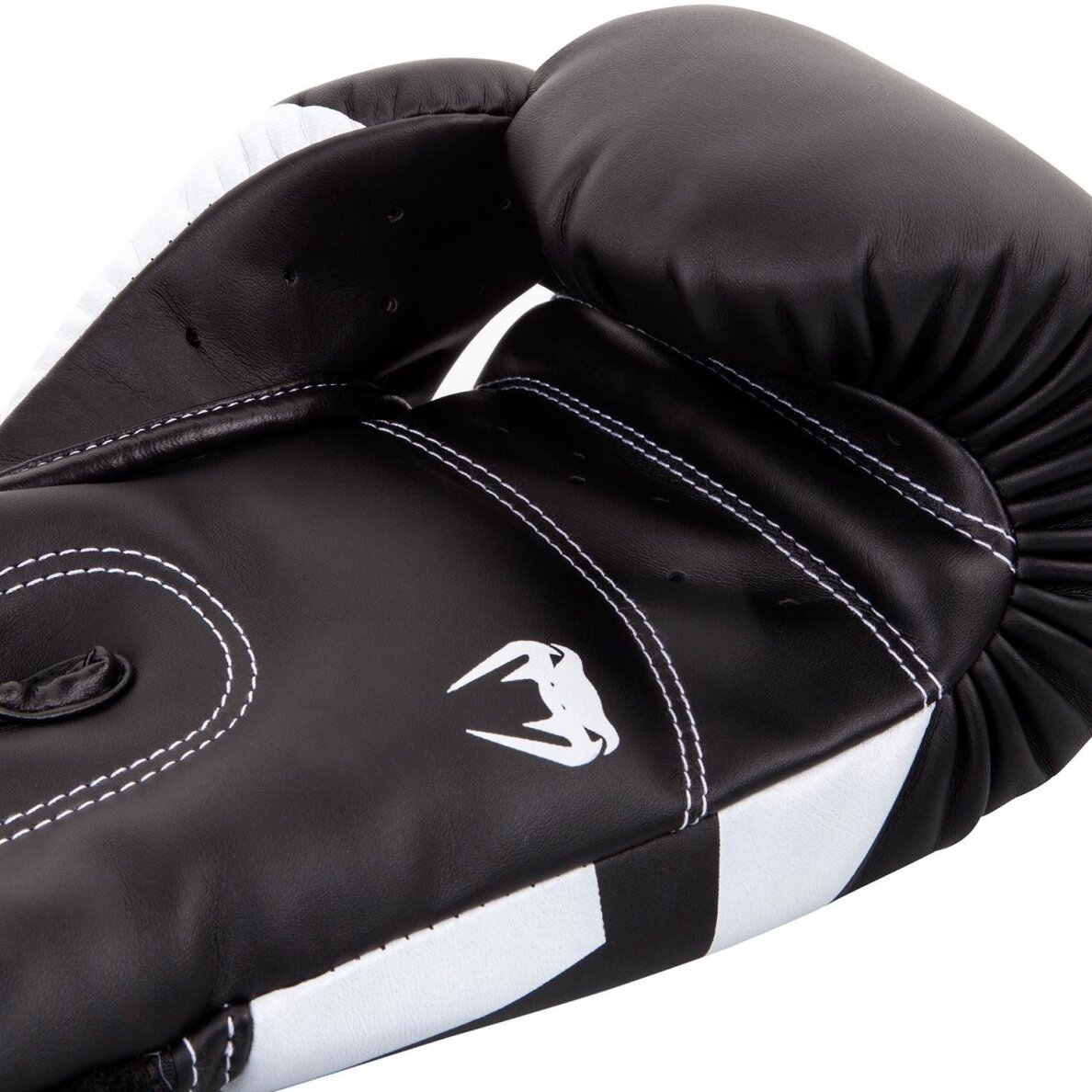 "Venum" Boxing Gloves Elite - Black/White 3 "Venum" Boxing Gloves Elite - Black/White 3