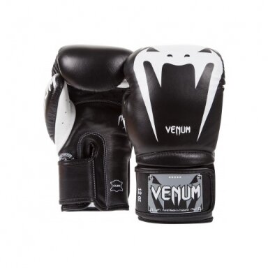 "Venum" Boxing Gloves Giant - Black
