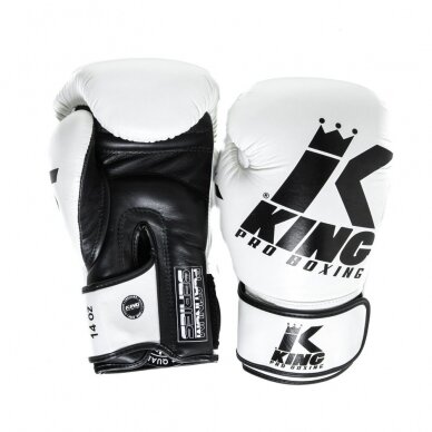 "King" Boxing Gloves Platinum 5 - White/Black "King" Boxing Gloves Platinum 5 - White/Black