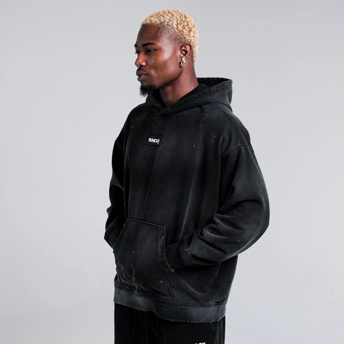 "Knock" džemperis - Distorted Hoodie 1