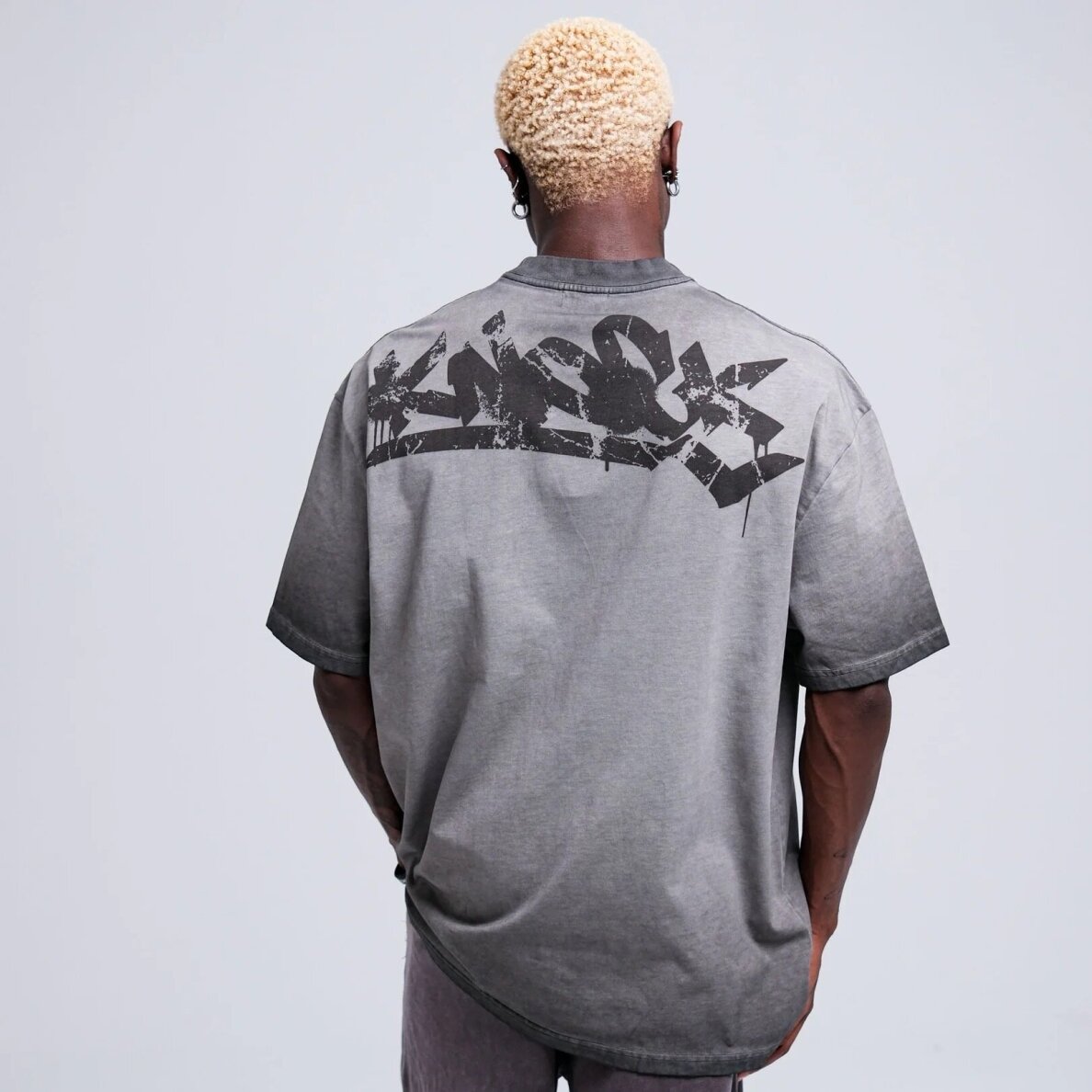 "Knock" marškinėliai - Brush Brickbound Tee - Grey 1 "Knock" marškinėliai - Brush Brickbound Tee - Grey 1
