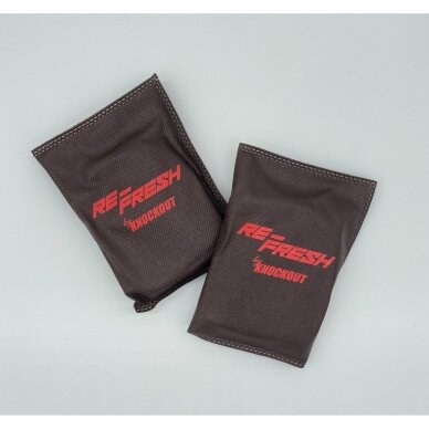 "Knockout" - bokso pirštinių priežiūra - antibakteriniai maišeliai - Sandalwood (2vnt.) 1 "Knockout" - bokso pirštinių priežiūra - antibakteriniai maišeliai - Sandalwood (2vnt.) 1