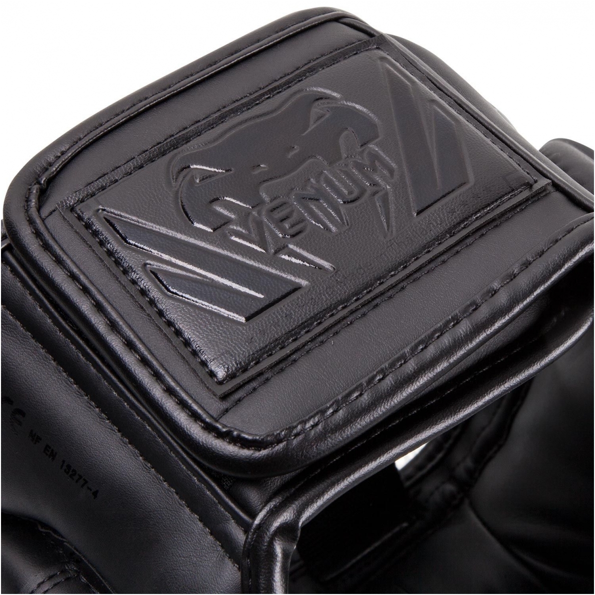"Venum" šalmas Elite Iron - Black/Black 6 "Venum" šalmas Elite Iron - Black/Black 6