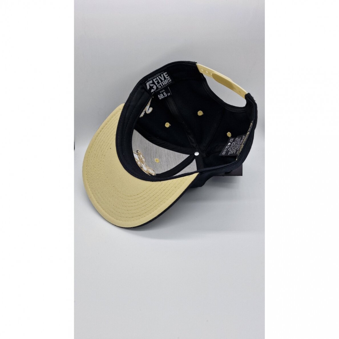 "Sergej Maslobojev" Personalized Cap – Flat Snapback – Black/Gold 1