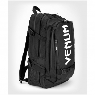 "Venum" sportinė kuprinė Pro Evo - Black/White "Venum" sportinė kuprinė Pro Evo - Black/White