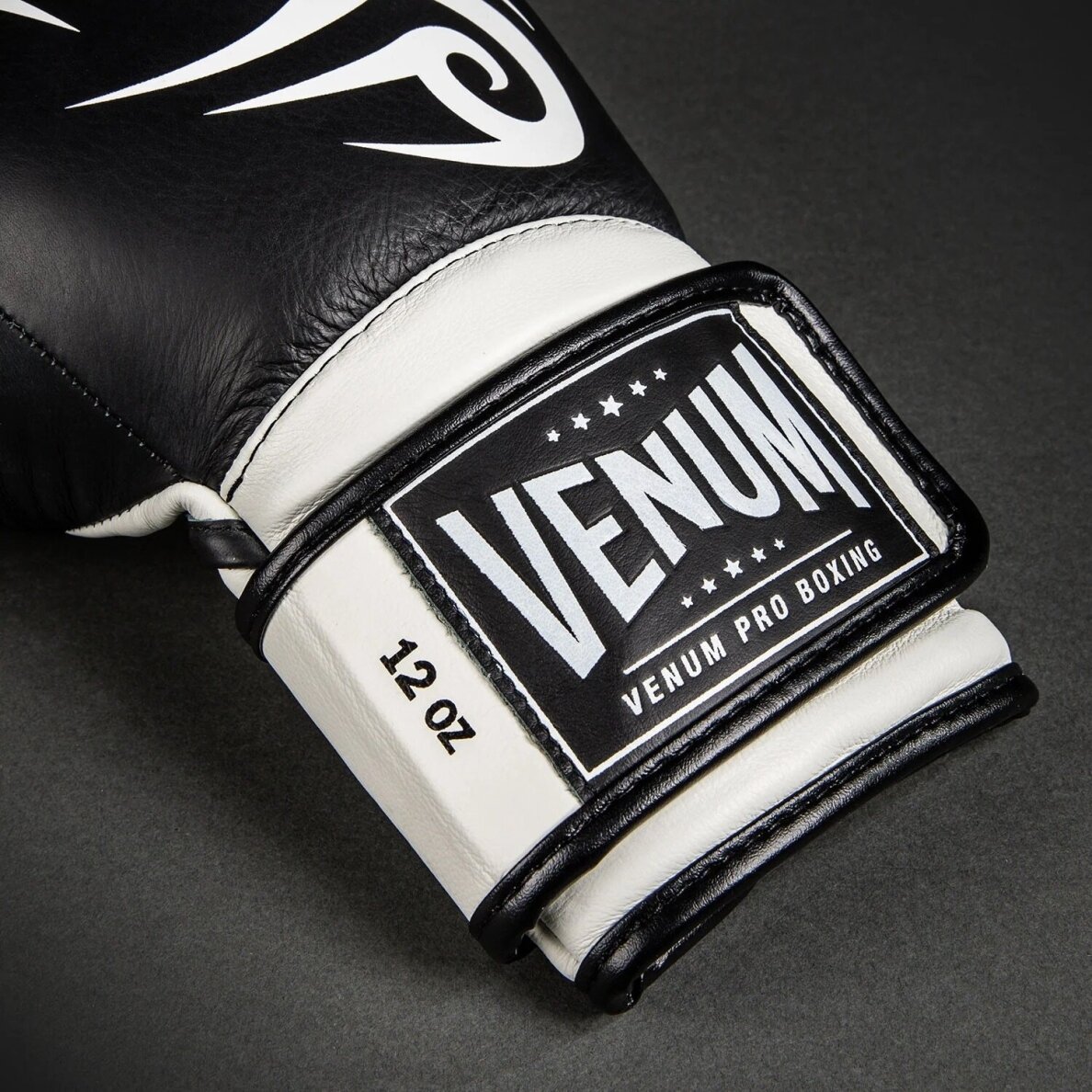 "Venum" Giant 2.0 Mike Tyson Pro Boxing Gloves - Deep Black/Optical White 3