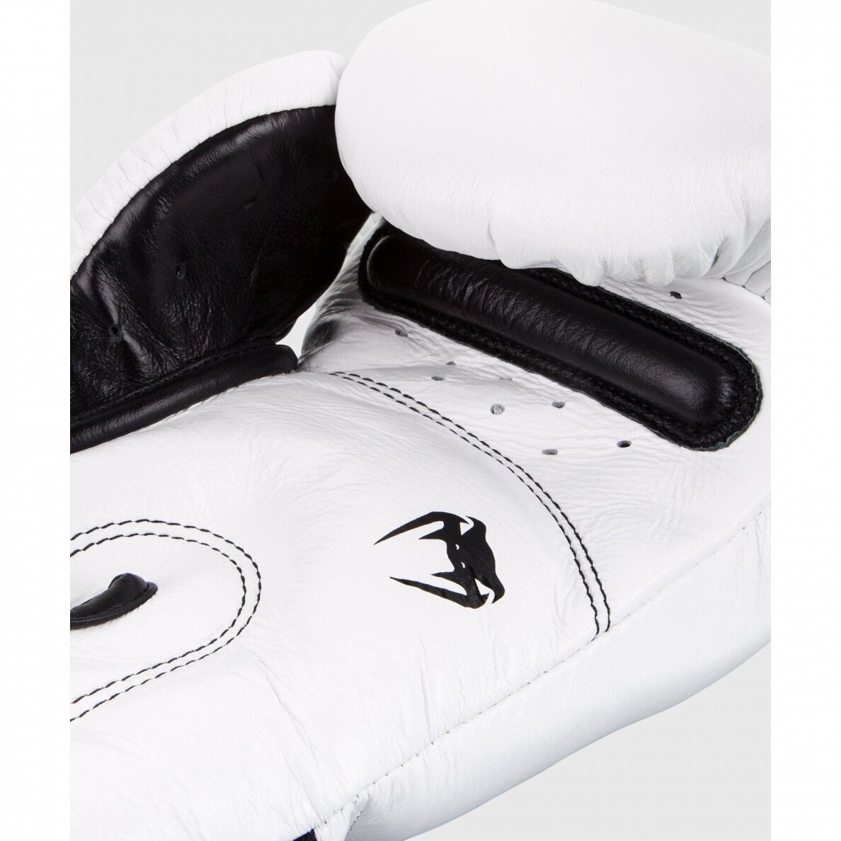 "Venum" Boxing Gloves Giant - White/Black 3 "Venum" Boxing Gloves Giant - White/Black 3