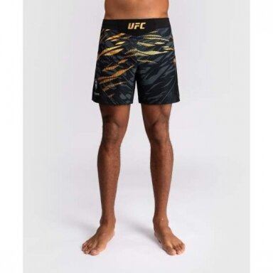 "Venum" MMA Shorts UFC Authentic Fight Night Short Fit - Black (Kopija)
