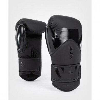 "Venum" Boxing Gloves Challenger 4.0 - Black/Black "Venum" Boxing Gloves Challenger 4.0 - Black/Black