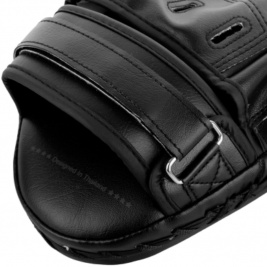 "Venum" Light Focus Mitts - Black/Black 3
