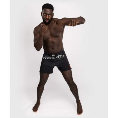 "Venum" MMA šortai Eclipse - Black/Ivory 5 "Venum" MMA šortai Eclipse - Black/Ivory 5
