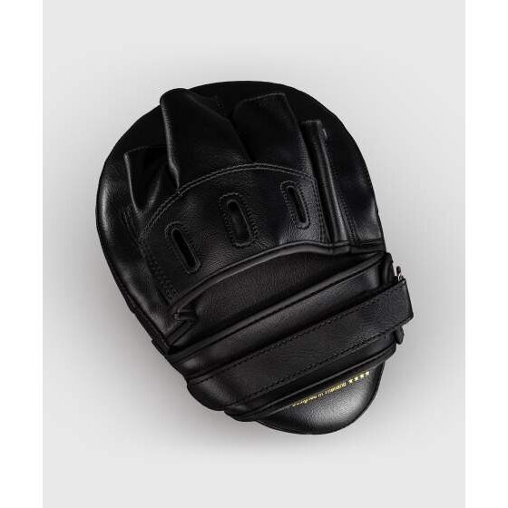 "Venum" letenos Light Focus - Black/Gold 1