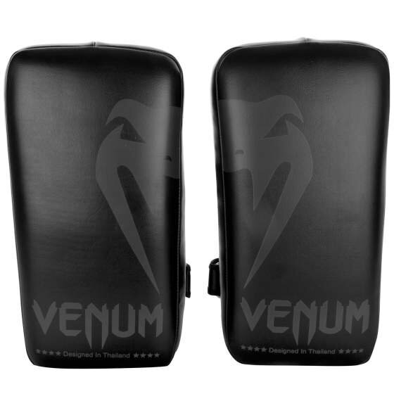 "Venum" Giant Kick Pads - Black/Black "Venum" Giant Kick Pads - Black/Black